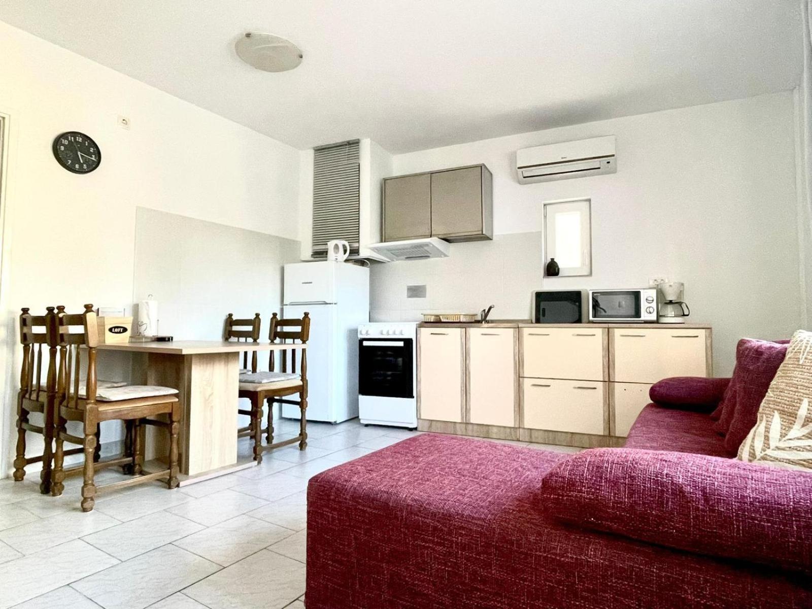 Apartmani Mauro Sa Terasom Crikvenica Kültér fotó