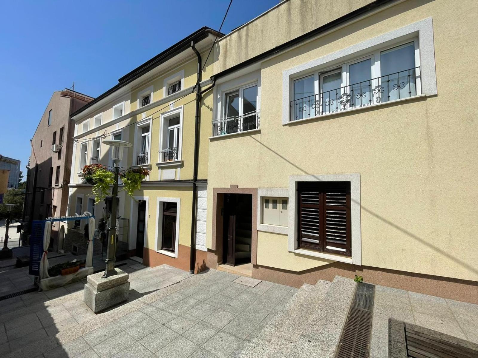 Apartmani Mauro Sa Terasom Crikvenica Kültér fotó