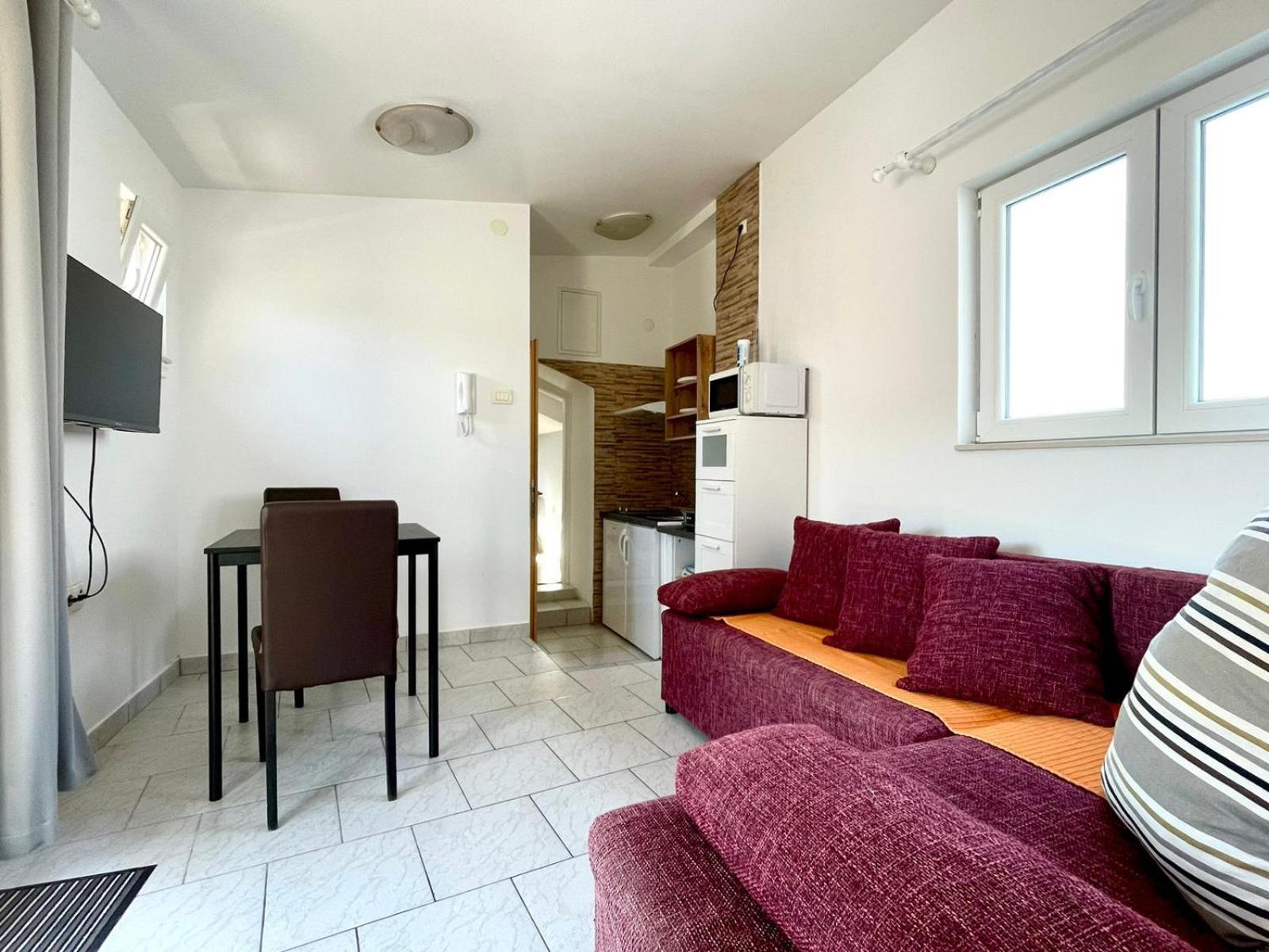 Apartmani Mauro Sa Terasom Crikvenica Kültér fotó